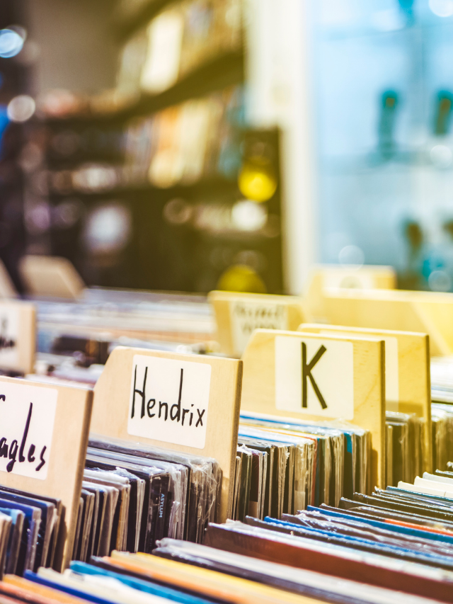 How To Organize Papers Without a Filing Cabinet: 5 Simple Solutions That Work Story