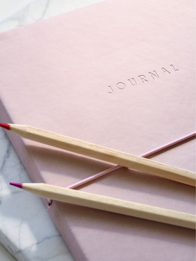 9 Best Creative Writing Journals: Take Your Thoughts to the Next Level Story