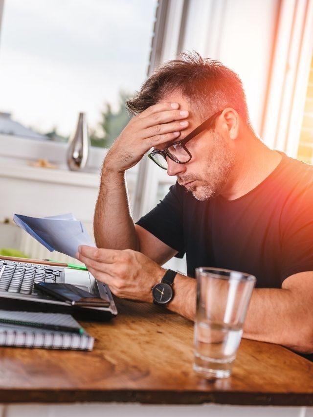 7 Pieces of Timely Advice to Help You Stop Worrying Story